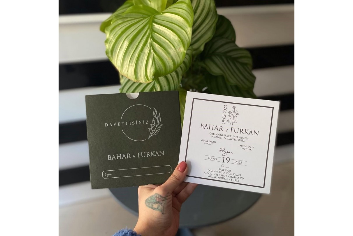 YEŞİL ZARFLI RENKLİ EKONOMİK DAVETİYE -601